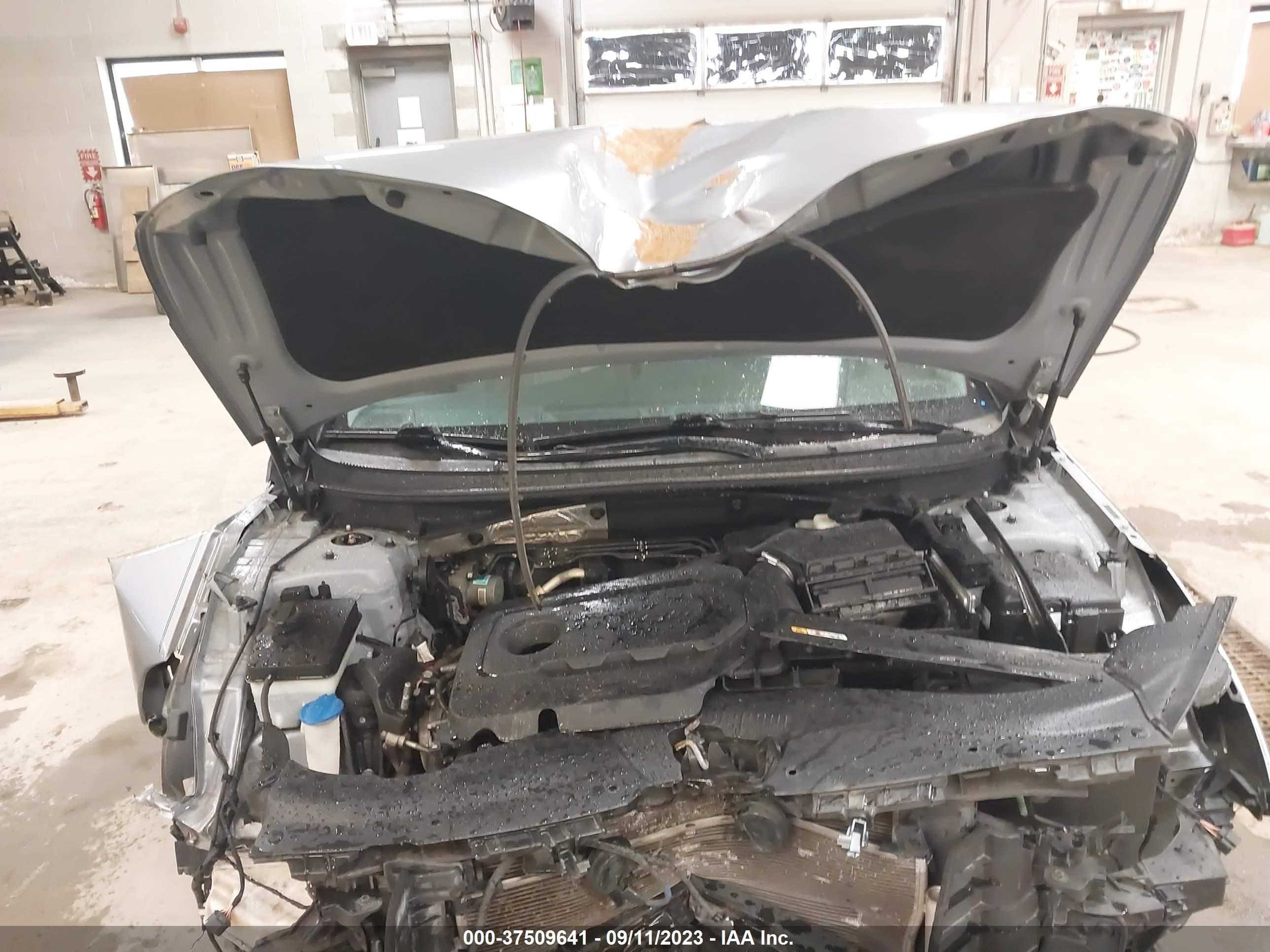 Photo 9 VIN: 5NPE24AF2FH024547 - HYUNDAI SONATA 