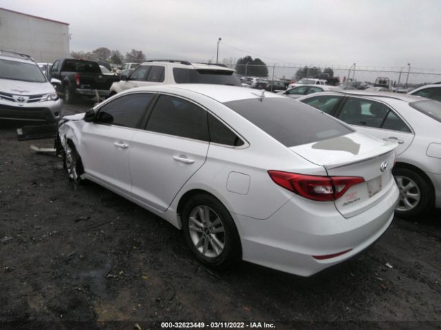 Photo 2 VIN: 5NPE24AF2FH024886 - HYUNDAI SONATA 