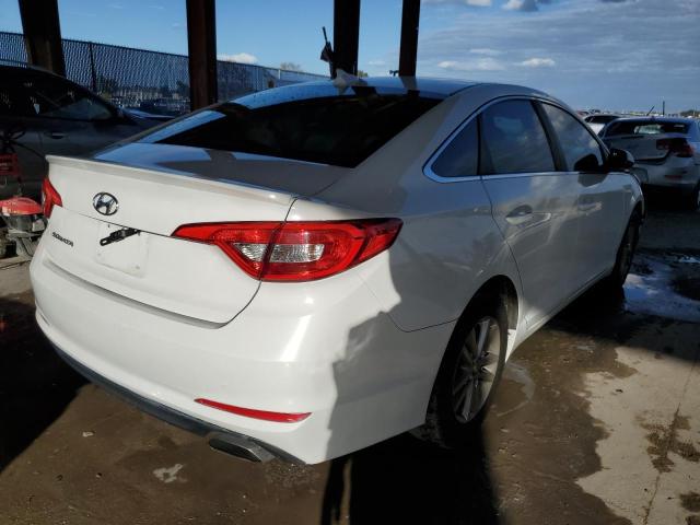 Photo 3 VIN: 5NPE24AF2FH024905 - HYUNDAI SONATA SE 