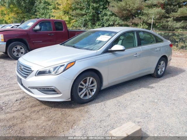 Photo 1 VIN: 5NPE24AF2FH040344 - HYUNDAI SONATA 