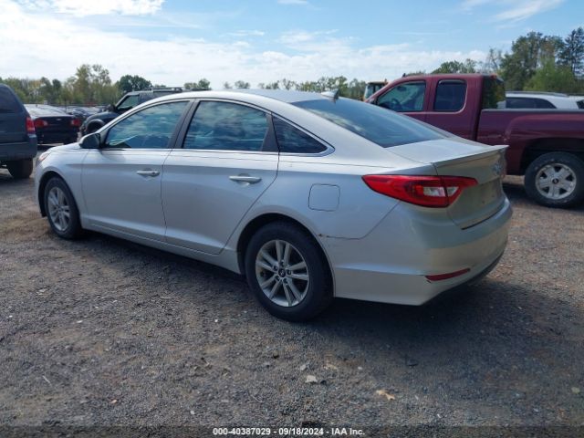 Photo 2 VIN: 5NPE24AF2FH040344 - HYUNDAI SONATA 