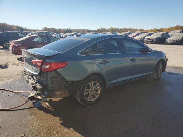 Photo 2 VIN: 5NPE24AF2FH048668 - HYUNDAI SONATA SE 