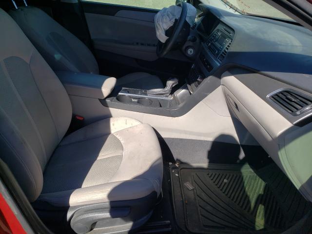 Photo 4 VIN: 5NPE24AF2FH058360 - HYUNDAI SONATA SE 