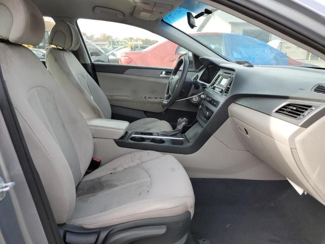 Photo 4 VIN: 5NPE24AF2FH059962 - HYUNDAI SONATA SE 