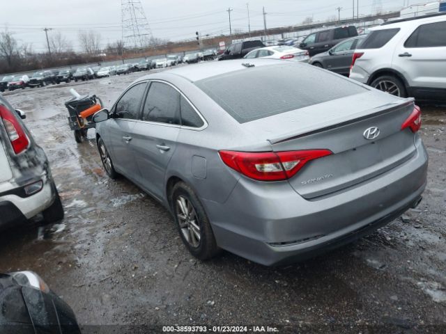 Photo 2 VIN: 5NPE24AF2FH063008 - HYUNDAI SONATA 