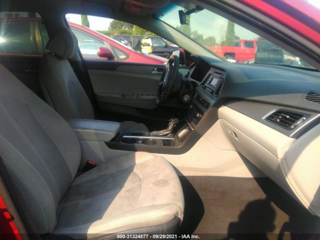 Photo 4 VIN: 5NPE24AF2FH070878 - HYUNDAI SONATA 