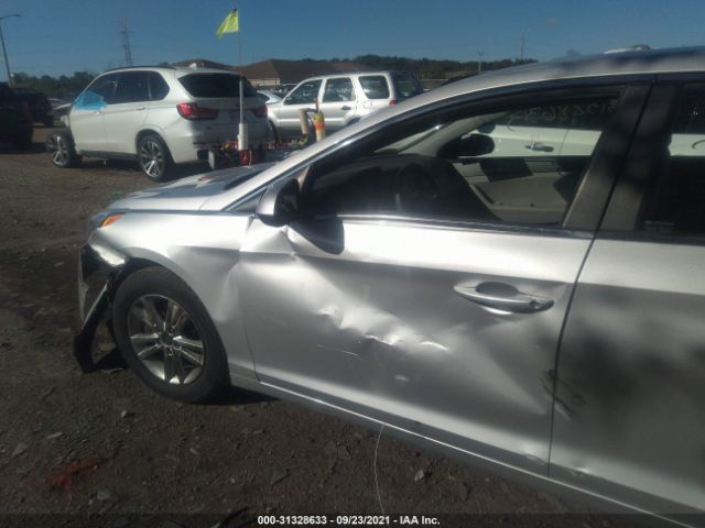 Photo 5 VIN: 5NPE24AF2FH071111 - HYUNDAI SONATA 