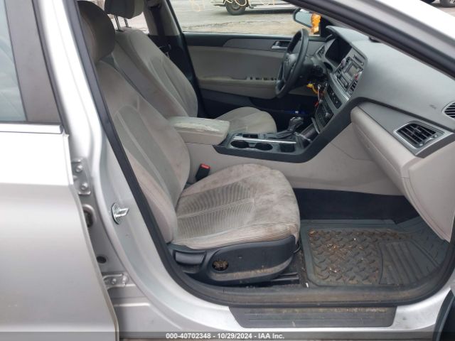 Photo 4 VIN: 5NPE24AF2FH095487 - HYUNDAI SONATA 