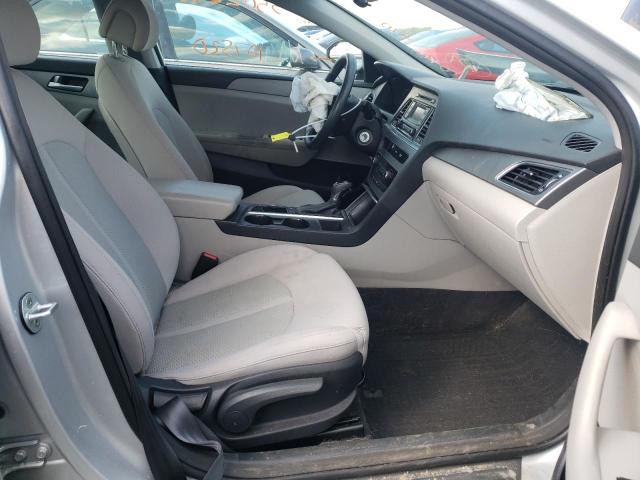 Photo 4 VIN: 5NPE24AF2FH106133 - HYUNDAI SONATA SE 