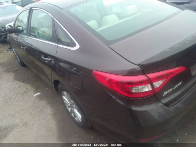 Photo 2 VIN: 5NPE24AF2FH117195 - HYUNDAI SONATA 