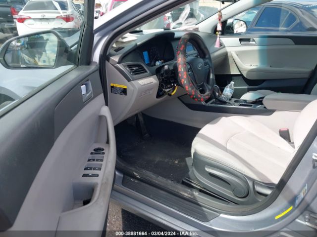 Photo 4 VIN: 5NPE24AF2FH123224 - HYUNDAI SONATA 