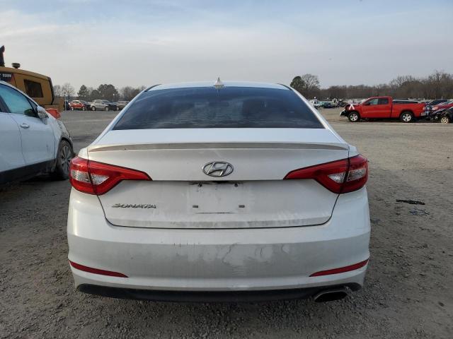 Photo 5 VIN: 5NPE24AF2FH124003 - HYUNDAI SONATA SE 