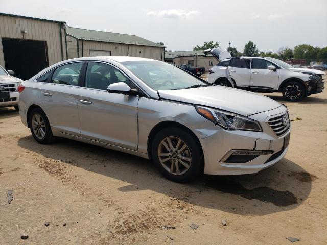 Photo 3 VIN: 5NPE24AF2FH130576 - HYUNDAI SONATA SE 