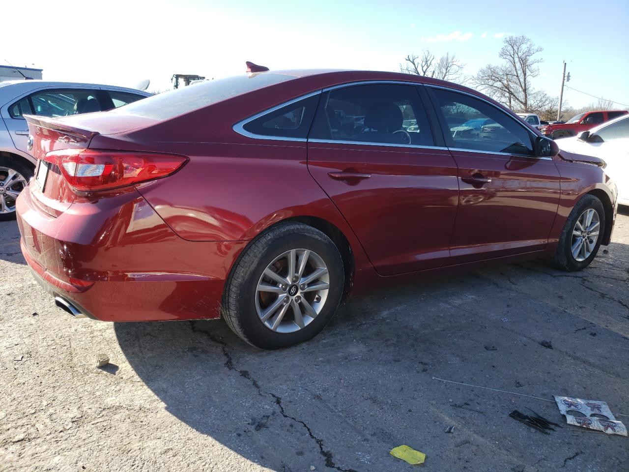 Photo 2 VIN: 5NPE24AF2FH156479 - HYUNDAI SONATA 