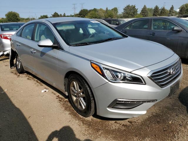 Photo 3 VIN: 5NPE24AF2FH157146 - HYUNDAI SONATA SE 