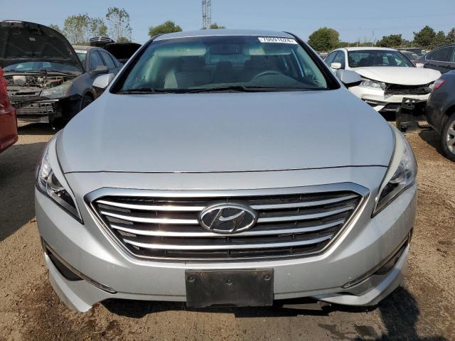 Photo 4 VIN: 5NPE24AF2FH157146 - HYUNDAI SONATA SE 