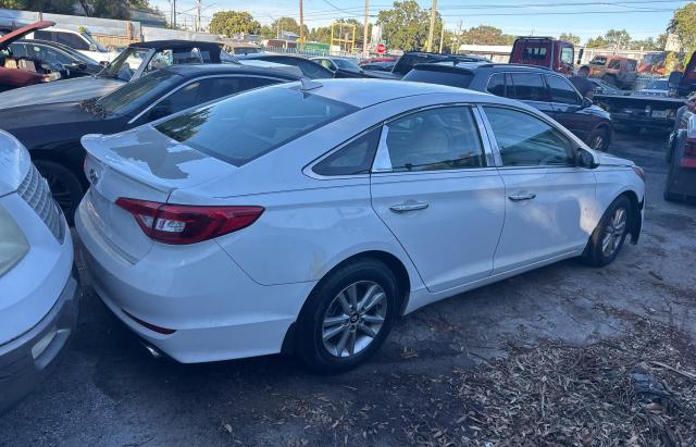 Photo 3 VIN: 5NPE24AF2FH158457 - HYUNDAI SONATA 