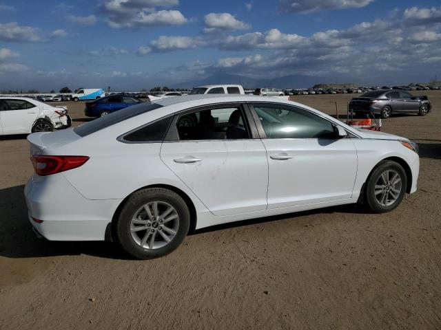 Photo 2 VIN: 5NPE24AF2FH164470 - HYUNDAI SONATA SE 