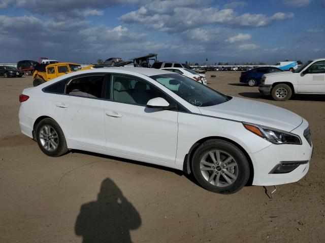 Photo 3 VIN: 5NPE24AF2FH164470 - HYUNDAI SONATA SE 