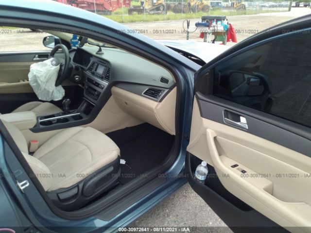 Photo 4 VIN: 5NPE24AF2FH181429 - HYUNDAI SONATA 