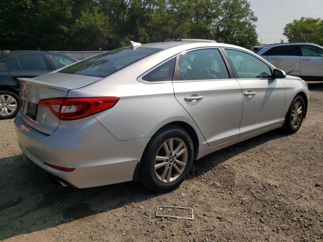 Photo 2 VIN: 5NPE24AF2FH184315 - HYUNDAI SONATA SE 