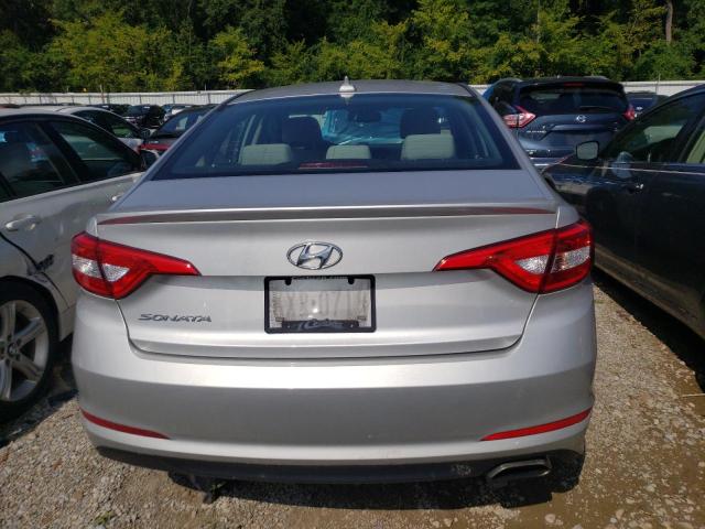 Photo 5 VIN: 5NPE24AF2FH184315 - HYUNDAI SONATA SE 