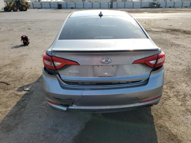 Photo 5 VIN: 5NPE24AF2FH184881 - HYUNDAI SONATA SE 