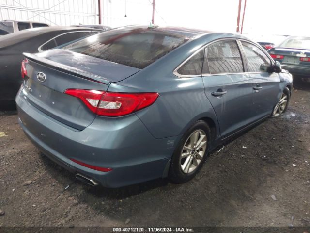 Photo 3 VIN: 5NPE24AF2FH186243 - HYUNDAI SONATA 