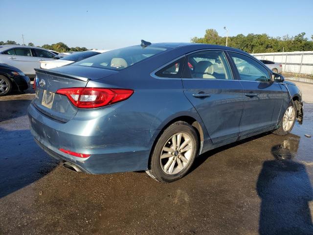 Photo 2 VIN: 5NPE24AF2FH197002 - HYUNDAI SONATA SE 