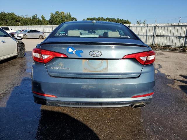 Photo 5 VIN: 5NPE24AF2FH197002 - HYUNDAI SONATA SE 