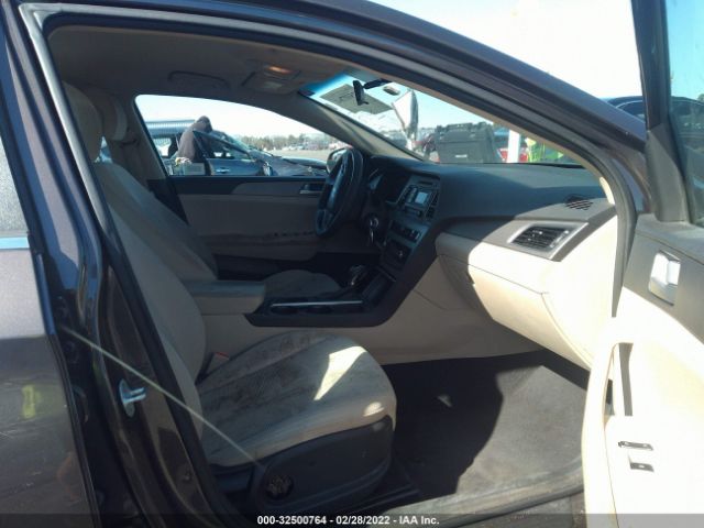 Photo 4 VIN: 5NPE24AF2FH200562 - HYUNDAI SONATA 