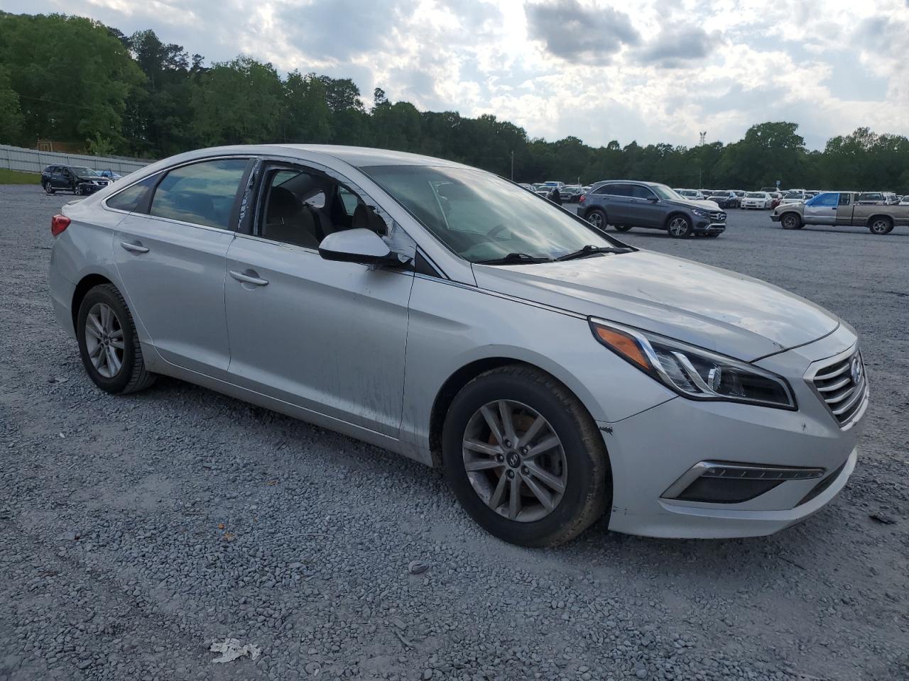 Photo 3 VIN: 5NPE24AF2FH204367 - HYUNDAI SONATA 