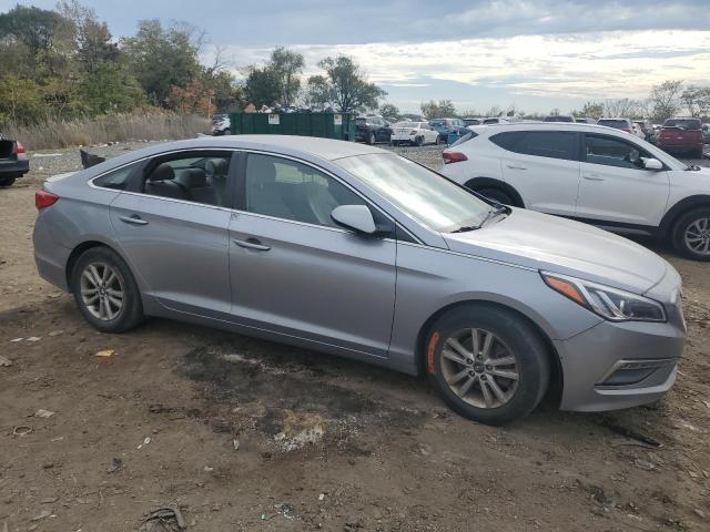 Photo 3 VIN: 5NPE24AF2FH205597 - HYUNDAI SONATA 