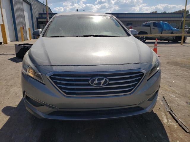 Photo 4 VIN: 5NPE24AF2FH208631 - HYUNDAI SONATA 