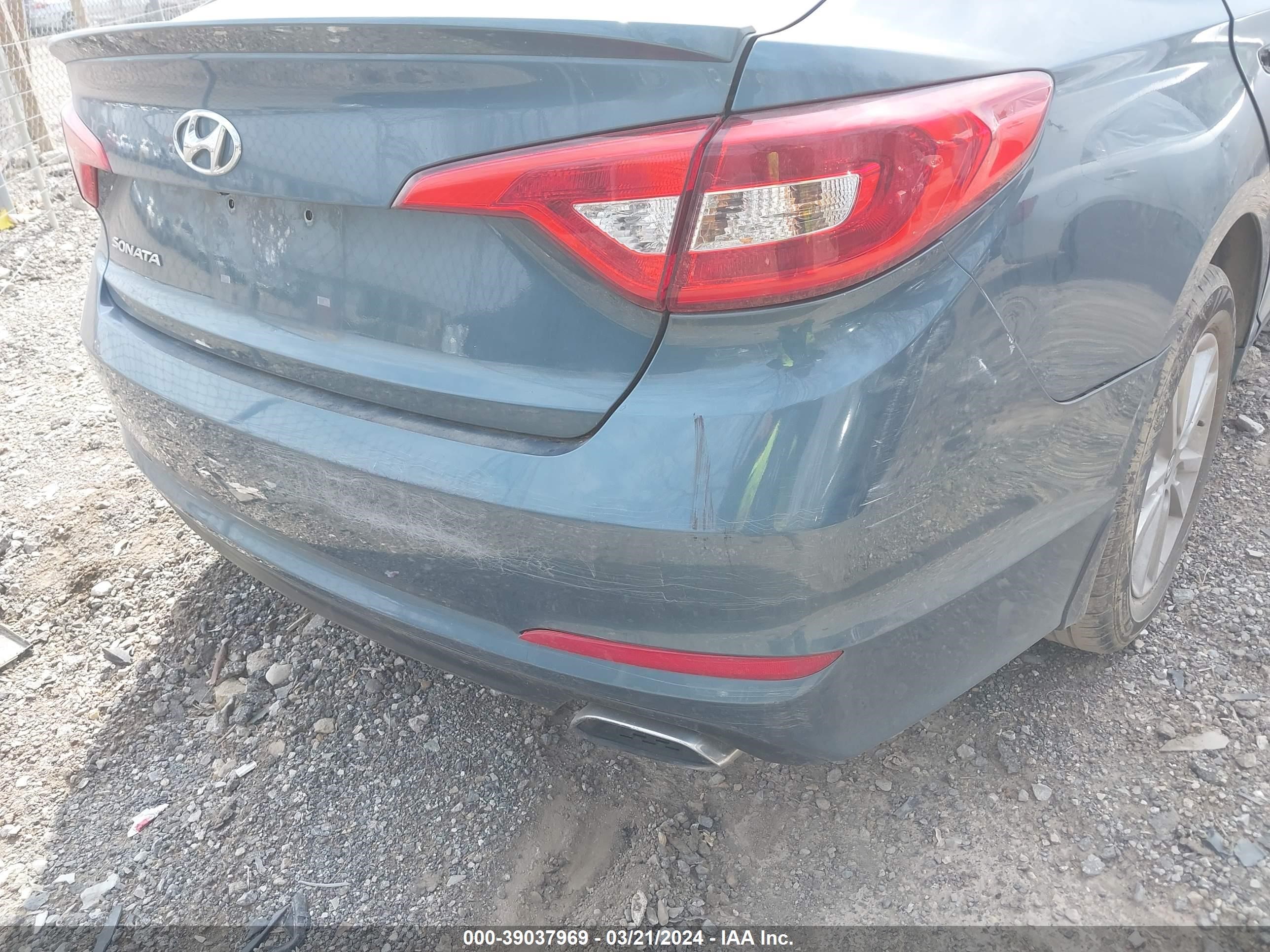 Photo 14 VIN: 5NPE24AF2FH210346 - HYUNDAI SONATA 