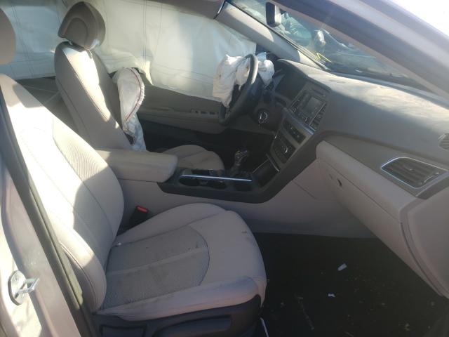 Photo 4 VIN: 5NPE24AF2FH214431 - HYUNDAI SONATA SE 