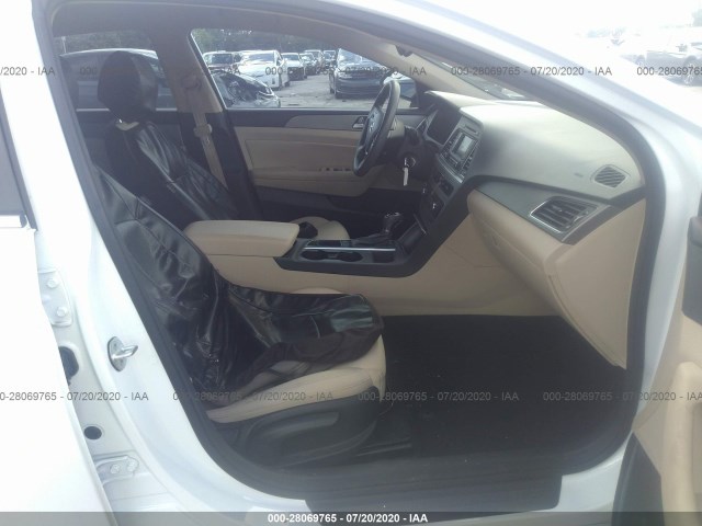 Photo 4 VIN: 5NPE24AF2FH225459 - HYUNDAI SONATA 