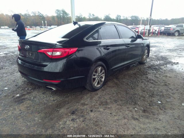 Photo 3 VIN: 5NPE24AF2FH229379 - HYUNDAI SONATA 