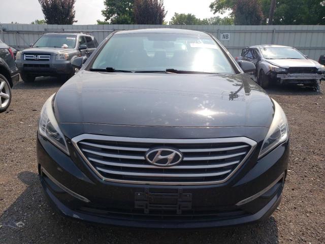 Photo 4 VIN: 5NPE24AF2FH241905 - HYUNDAI SONATA SE 