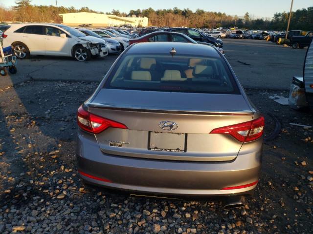 Photo 5 VIN: 5NPE24AF2FH246408 - HYUNDAI SONATA SE 