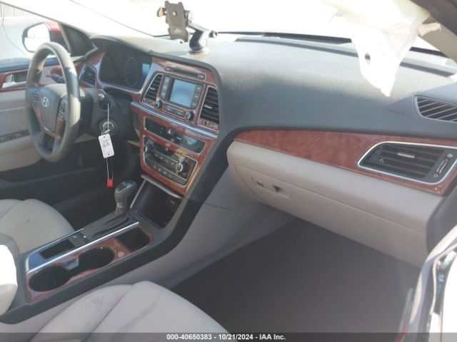 Photo 4 VIN: 5NPE24AF2FH249678 - HYUNDAI SONATA 
