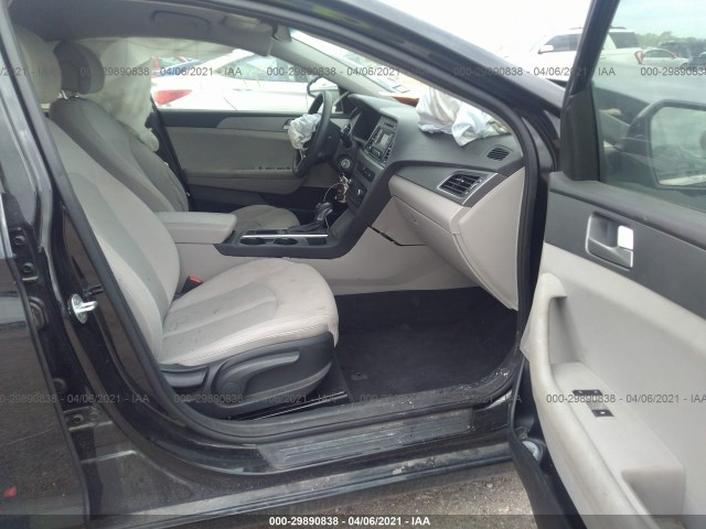 Photo 4 VIN: 5NPE24AF2FH257134 - HYUNDAI SONATA 