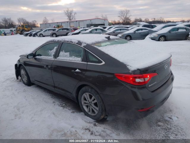 Photo 2 VIN: 5NPE24AF2GH261105 - HYUNDAI SONATA 