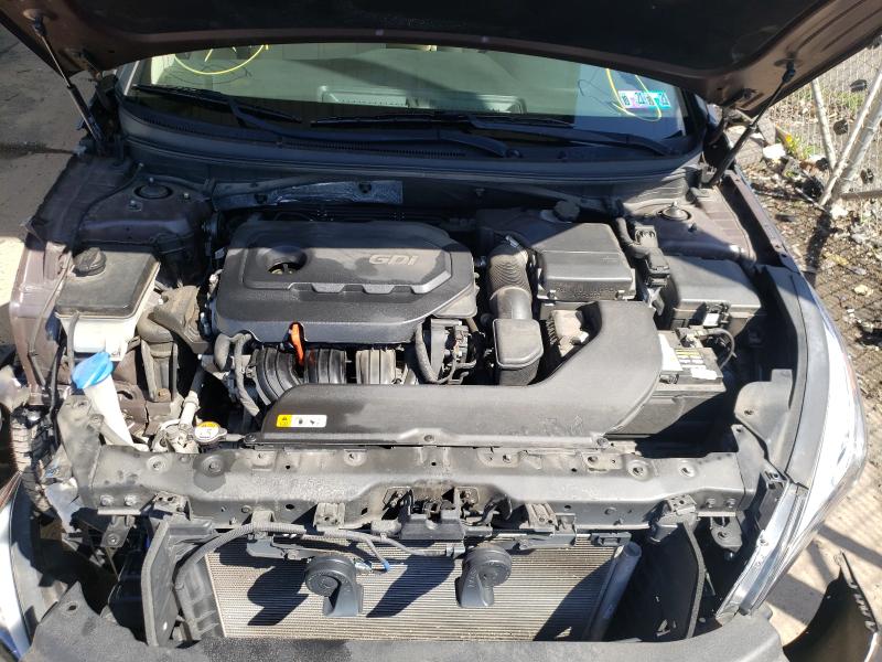 Photo 6 VIN: 5NPE24AF2GH277417 - HYUNDAI SONATA 