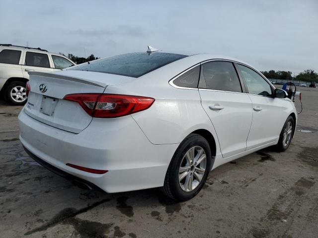 Photo 2 VIN: 5NPE24AF2GH281239 - HYUNDAI SONATA SE 