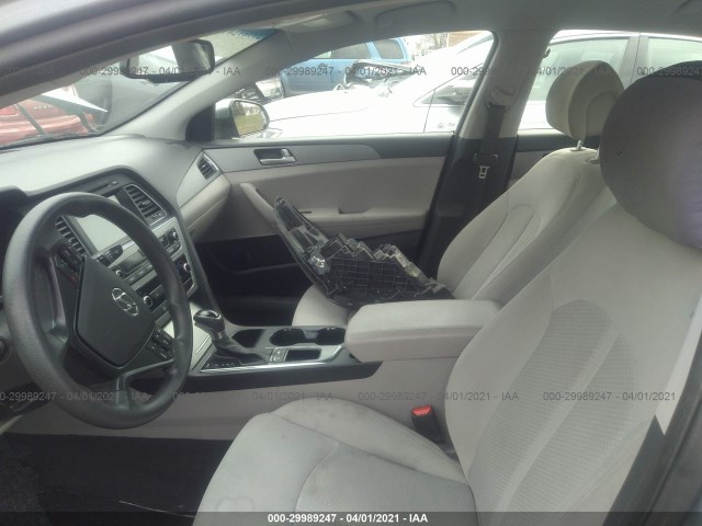 Photo 4 VIN: 5NPE24AF2GH296713 - HYUNDAI SONATA 