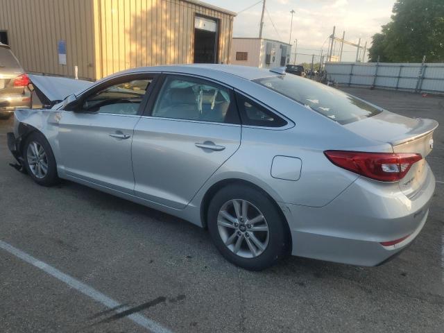 Photo 1 VIN: 5NPE24AF2GH306253 - HYUNDAI SONATA SE 