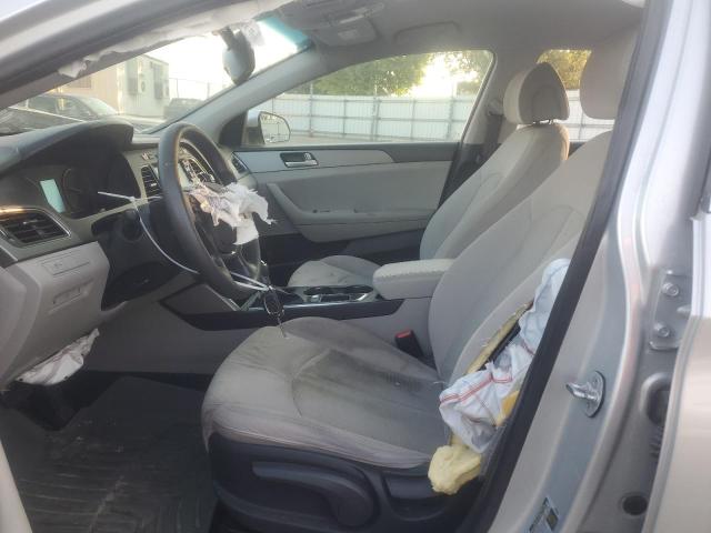 Photo 6 VIN: 5NPE24AF2GH306253 - HYUNDAI SONATA SE 