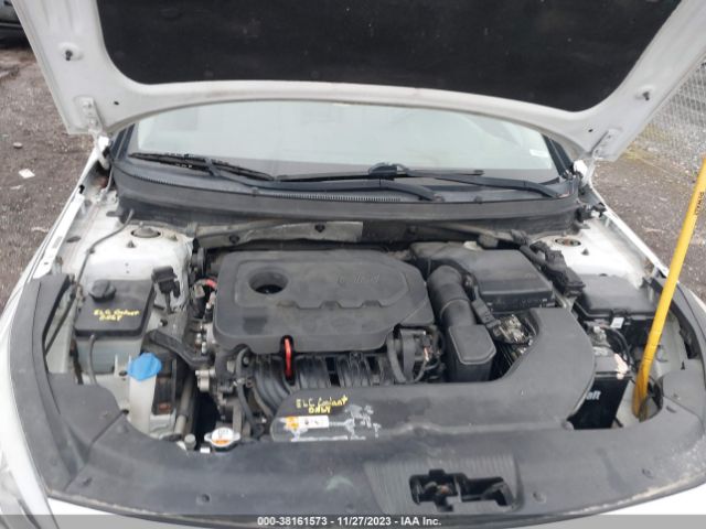 Photo 9 VIN: 5NPE24AF2GH316359 - HYUNDAI SONATA 