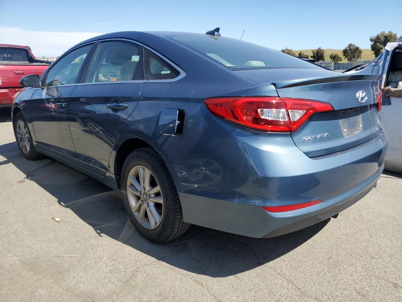 Photo 1 VIN: 5NPE24AF2GH317155 - HYUNDAI SONATA 